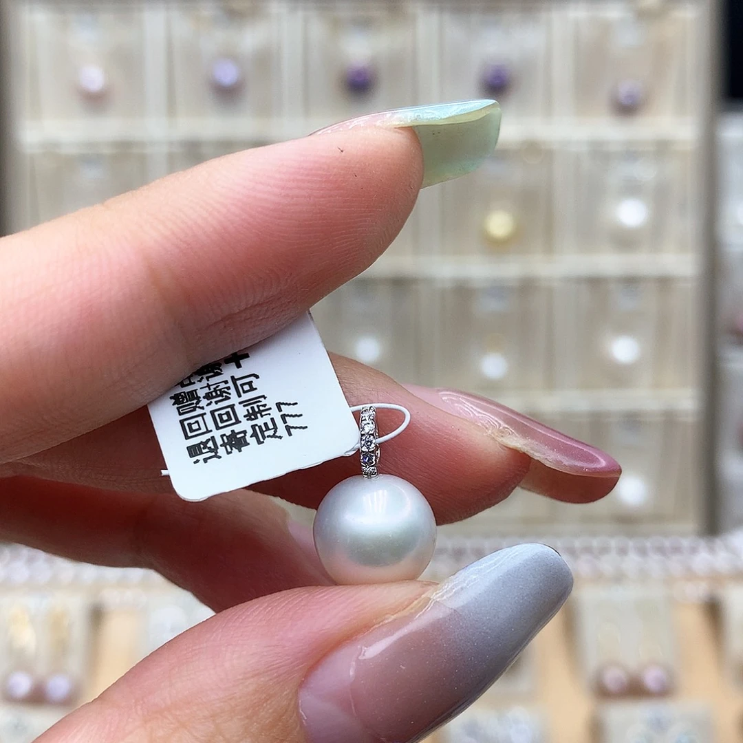 淡水珍珠颈饰合金