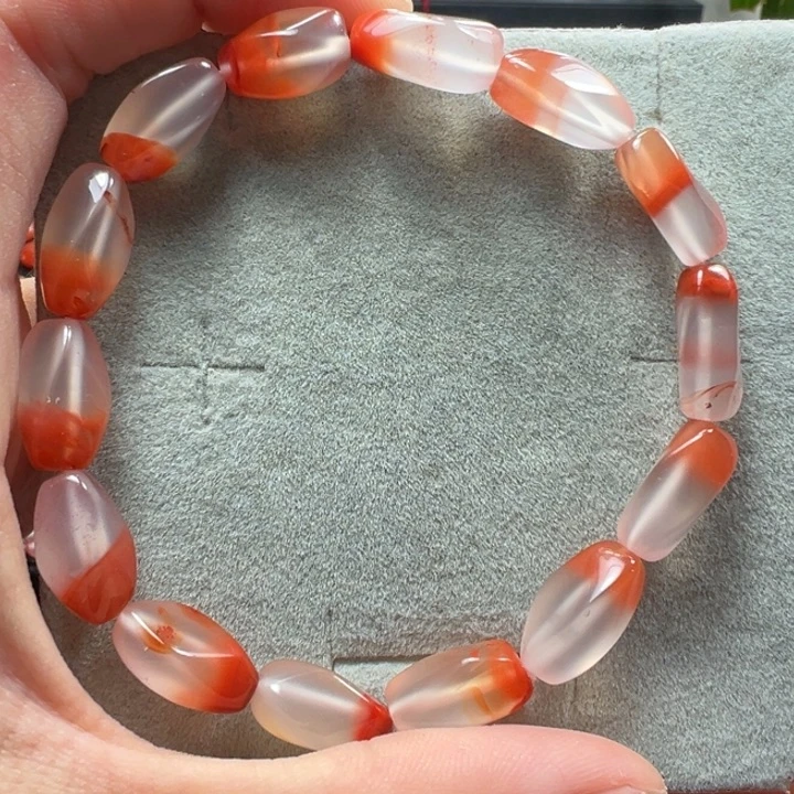 南红玛瑙天然原矿单圈未镶嵌