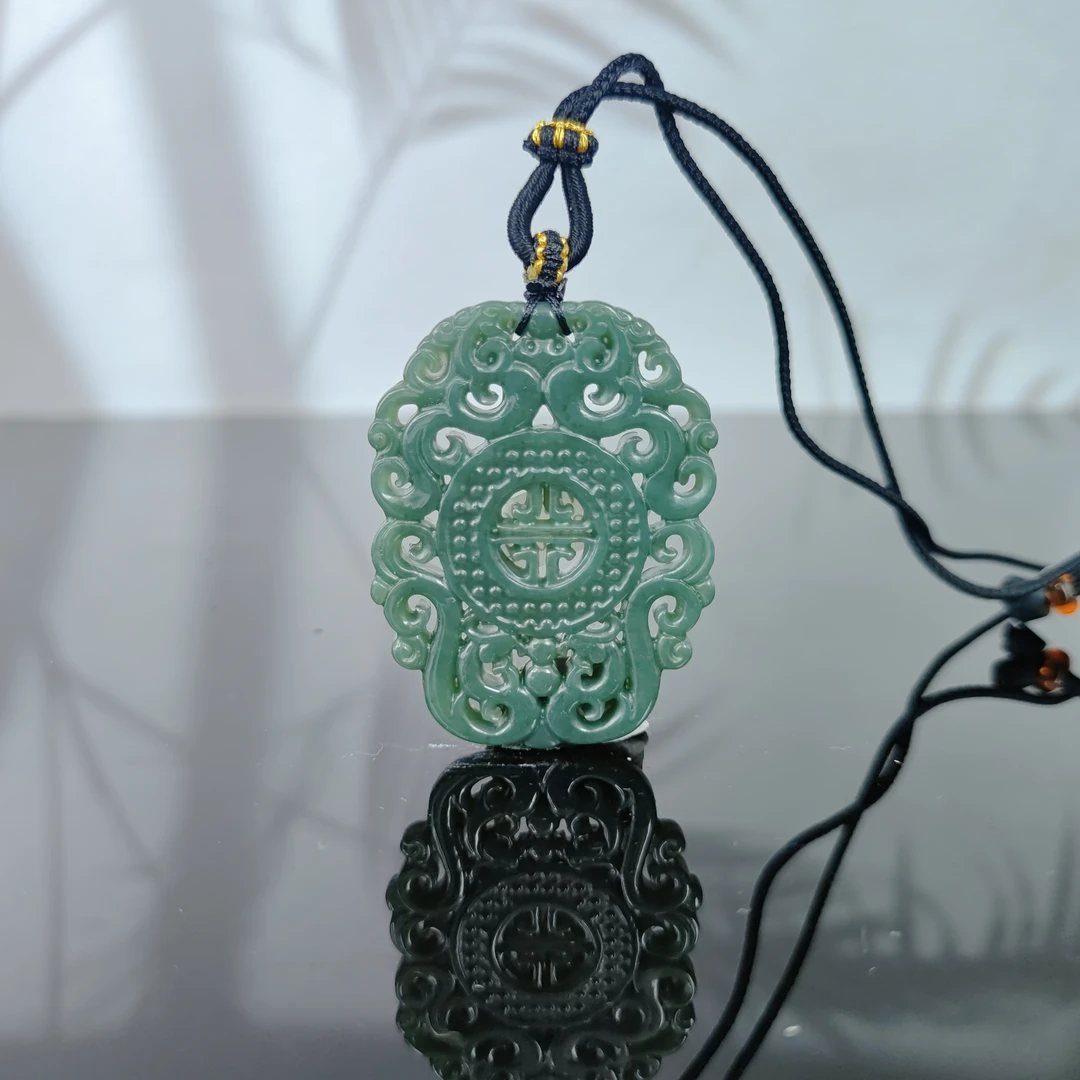 X和田玉吊坠0084