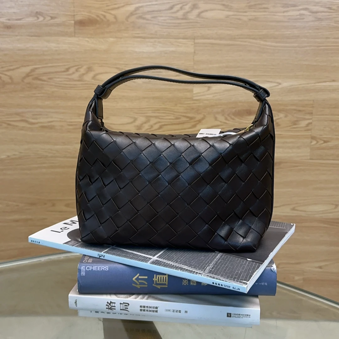 99新 BOTTEGA VENETA/葆蝶家 BV乌木色编织饭盒包 US591919
