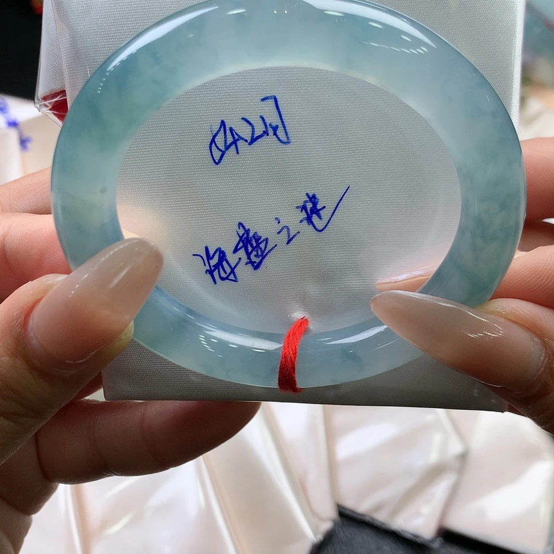 翡翠未镶嵌手镯54.2圆海蓝之谜