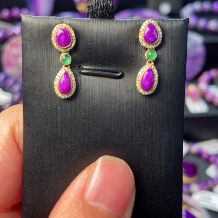 苏纪石（舒俱来）18K金镶嵌耳钉