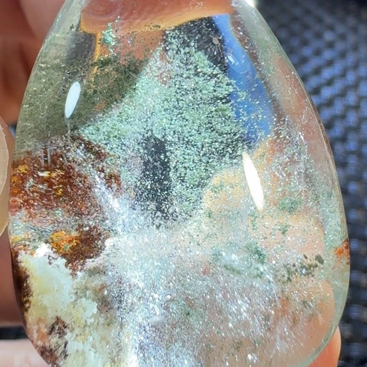 水晶颈饰未镶嵌流*