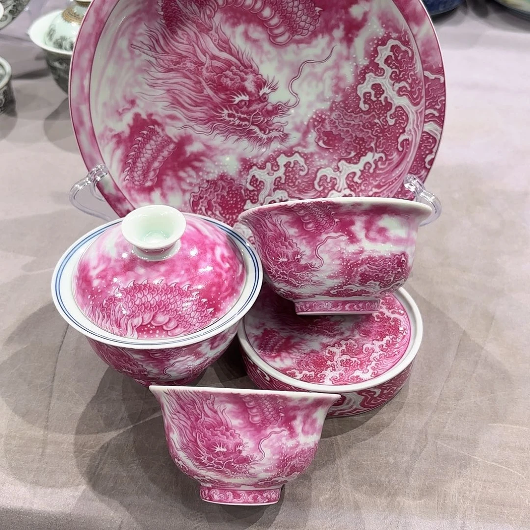 瓷片景德镇瓷器精品陈列