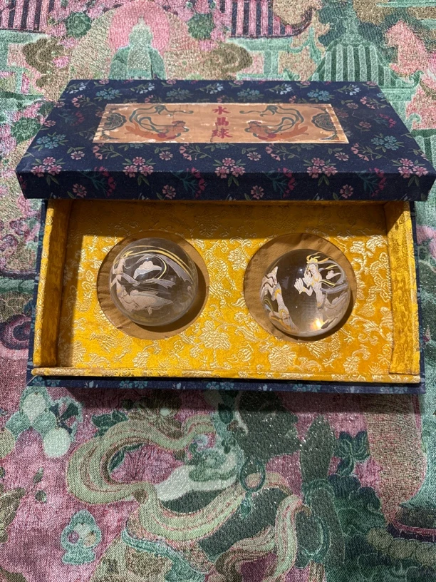 水水飞天球一对带盒子摆件链接