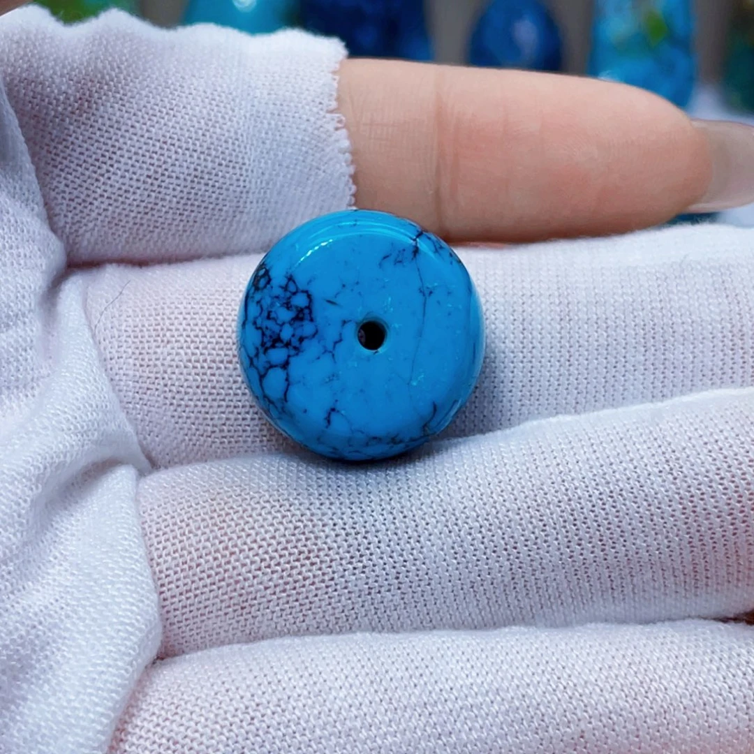 绿松石未镶嵌饰品