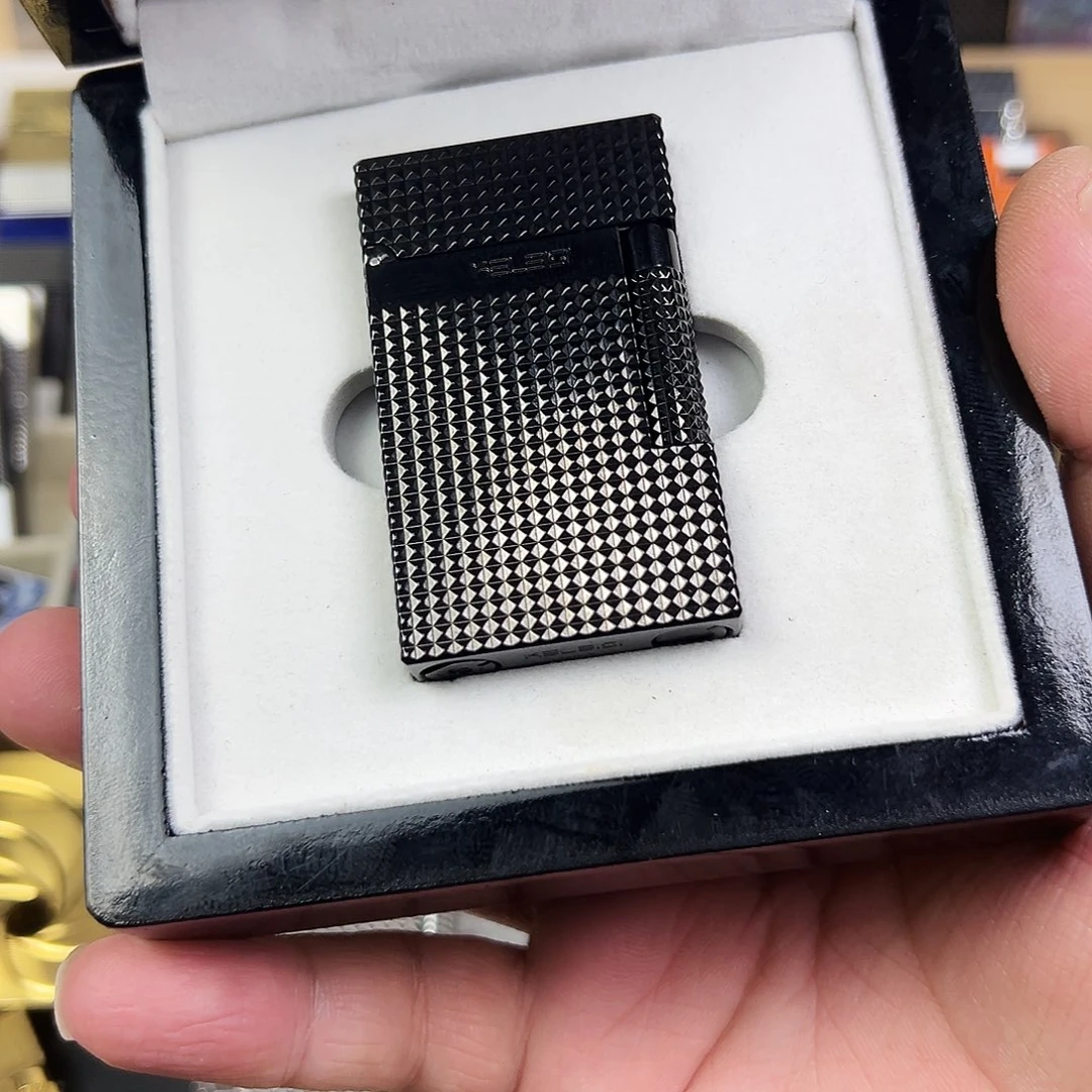 铜黑色巴黎丁克雷斯