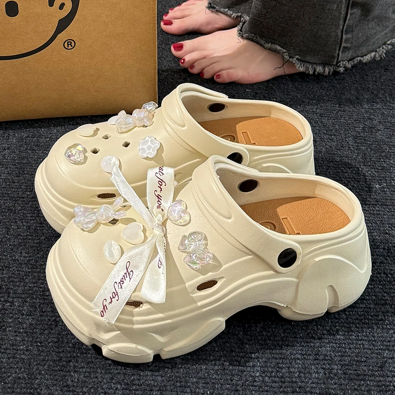 EVA洞洞鞋女款夏季外穿增高防滑沙滩卡通DIY配饰时尚学生透气凉拖