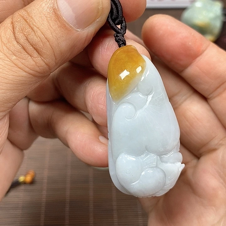 颈饰未镶嵌翡翠天然翡翠玉A货配证书