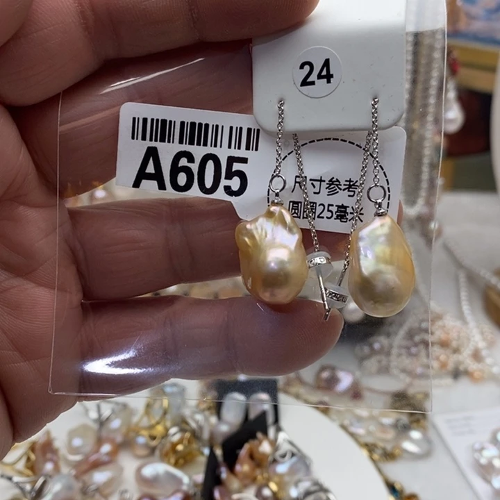 颈饰合金淡水珍珠605