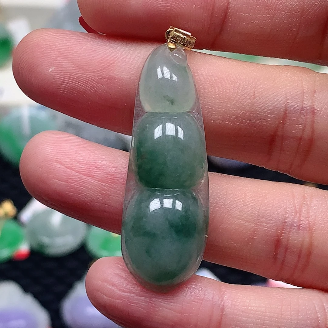 颈饰18K金镶嵌翡翠翡翠吊坠