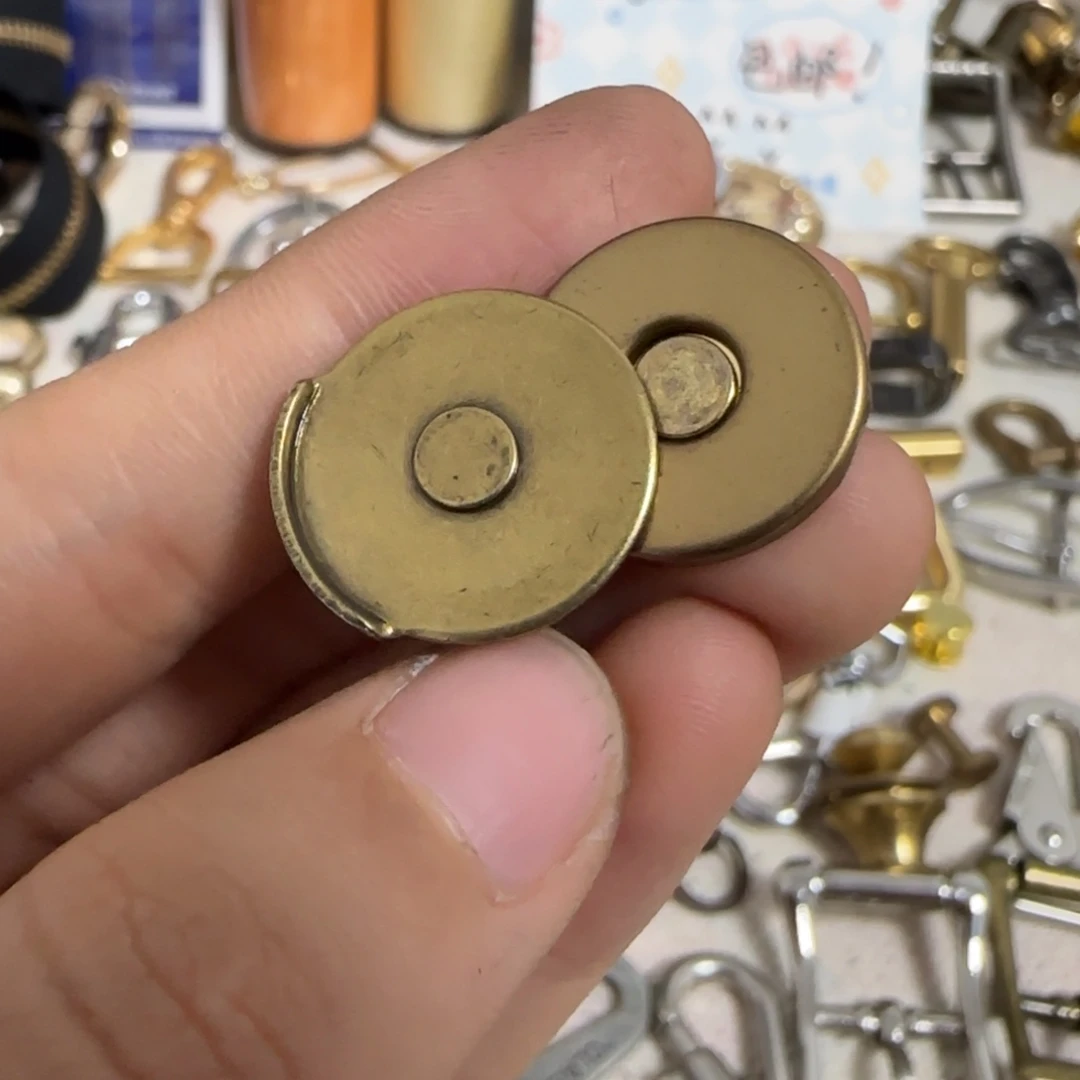 1.8卡脚磁吸10元10套