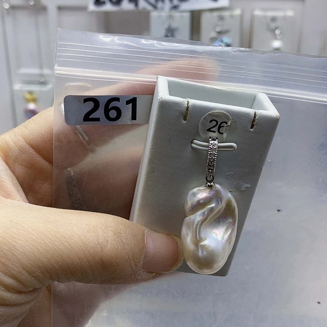 颈饰合金淡水珍珠