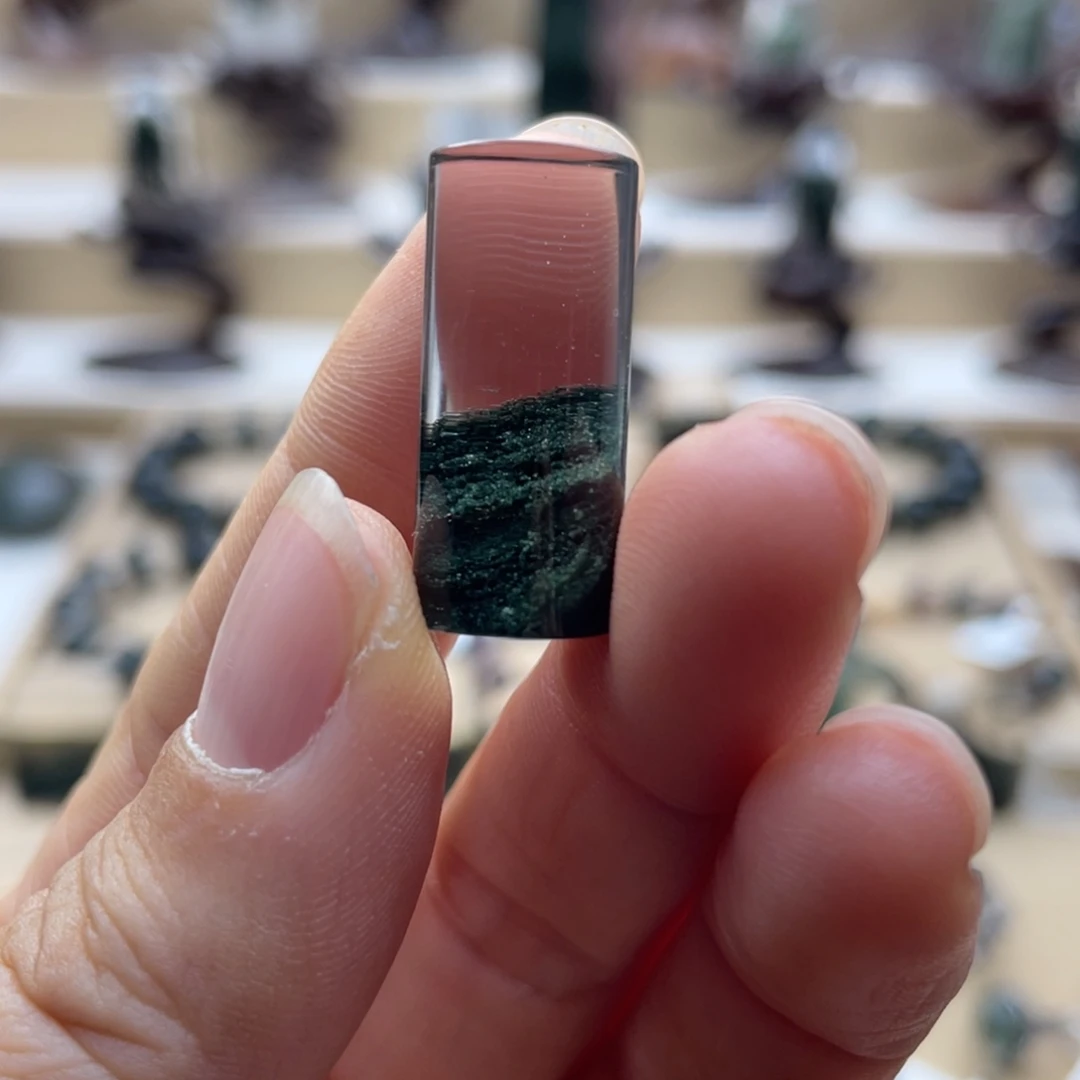 颈饰水晶未镶嵌绿幽灵聚宝盆柱子