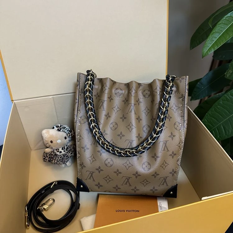 99新/路易威登/C8851909020/[251114SWB]