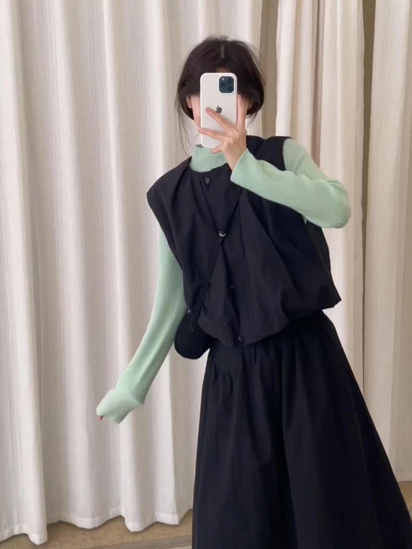 2025秋冬新款法式气质宽松花苞马甲棉服叠穿针织打底衫半身裙套装