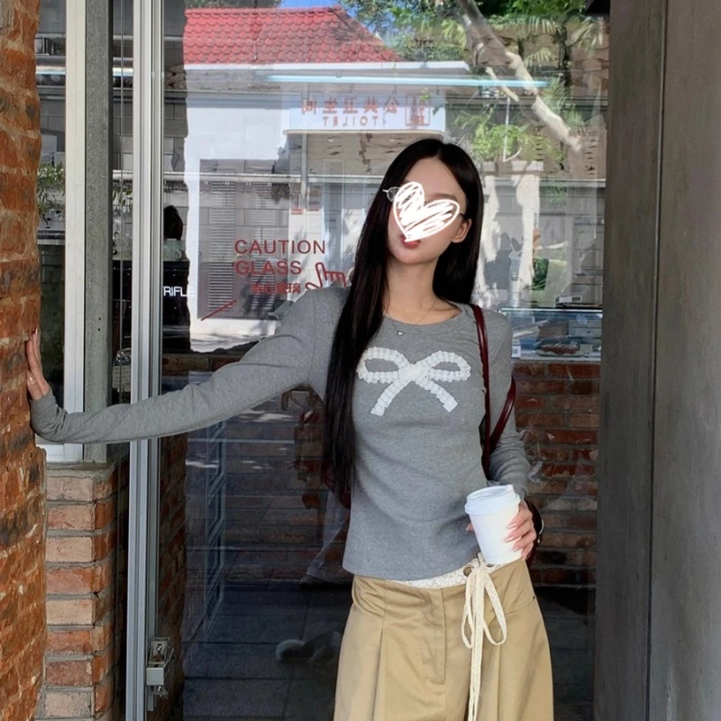 2025年秋季新款韩系穿搭高级设计感蝴蝶结长袖T恤修身显瘦女上衣