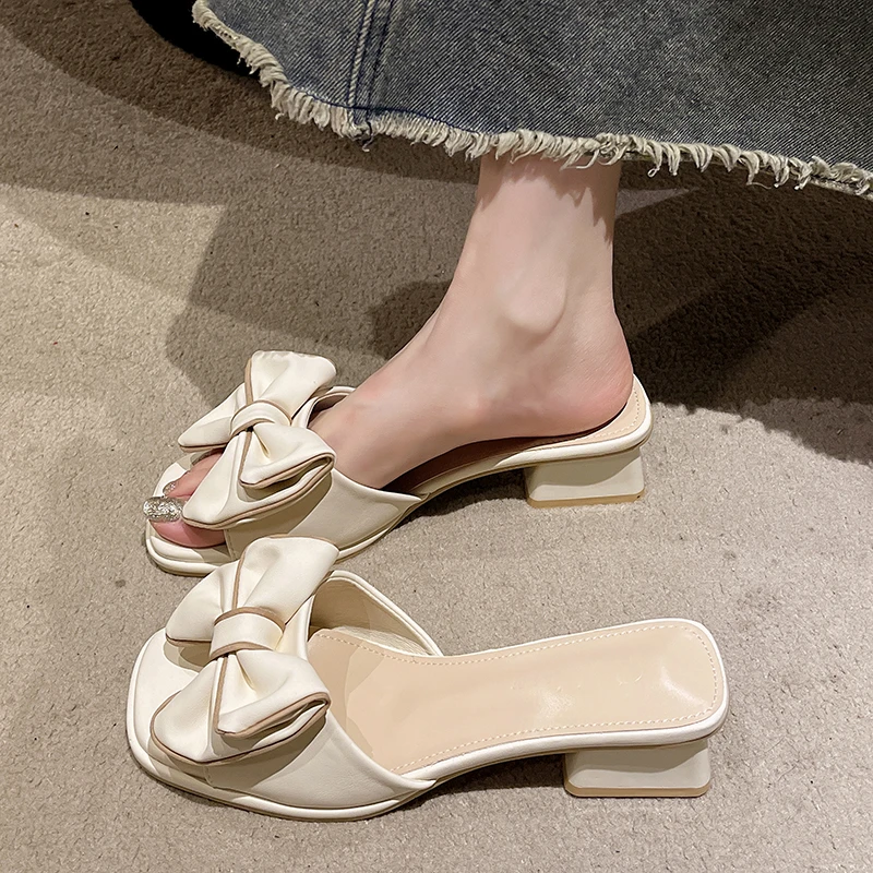 法式凉鞋2025年新款女时尚潮流中跟粗跟半拖蝴蝶结外穿方头一字拖