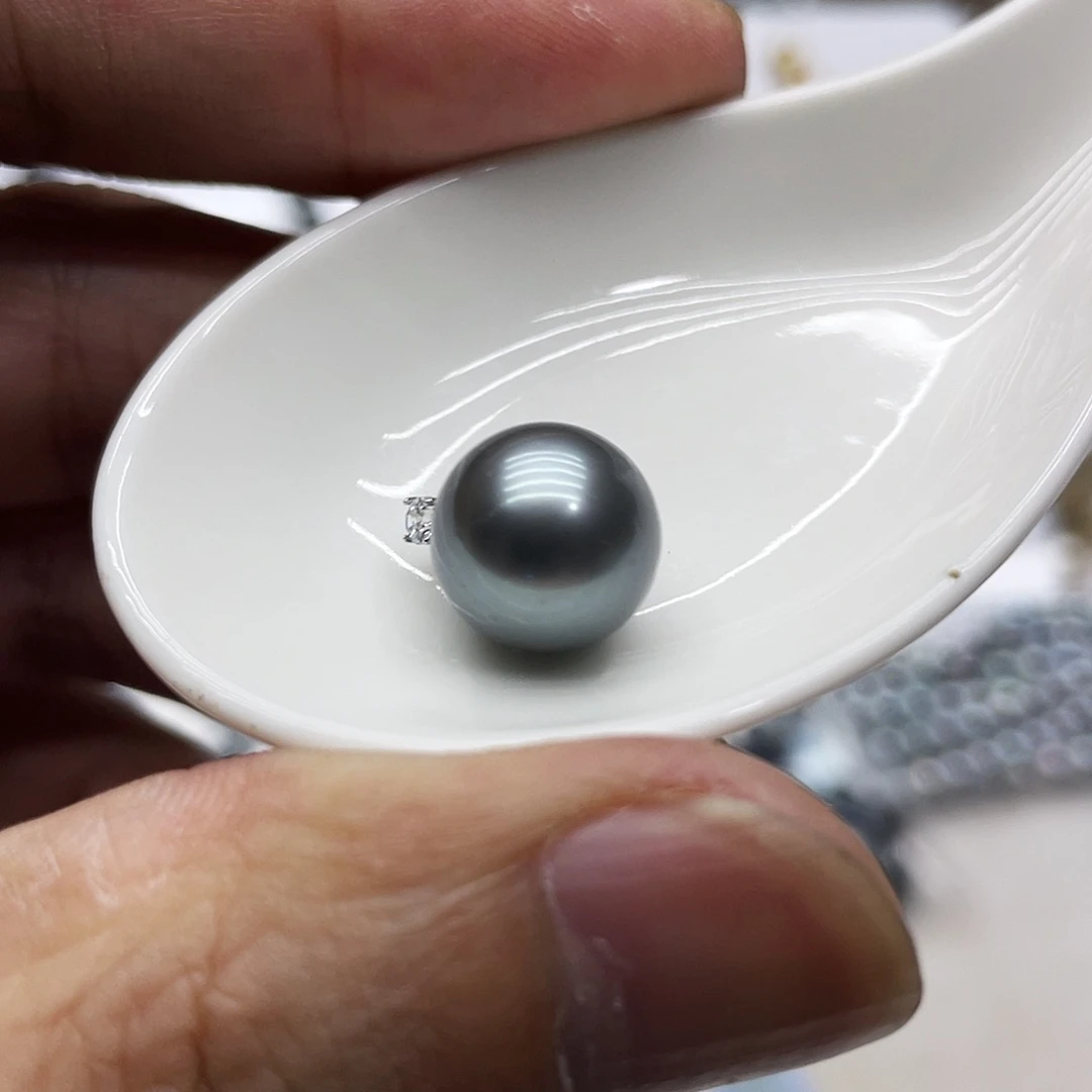 海水珍珠18K金镶嵌颈饰