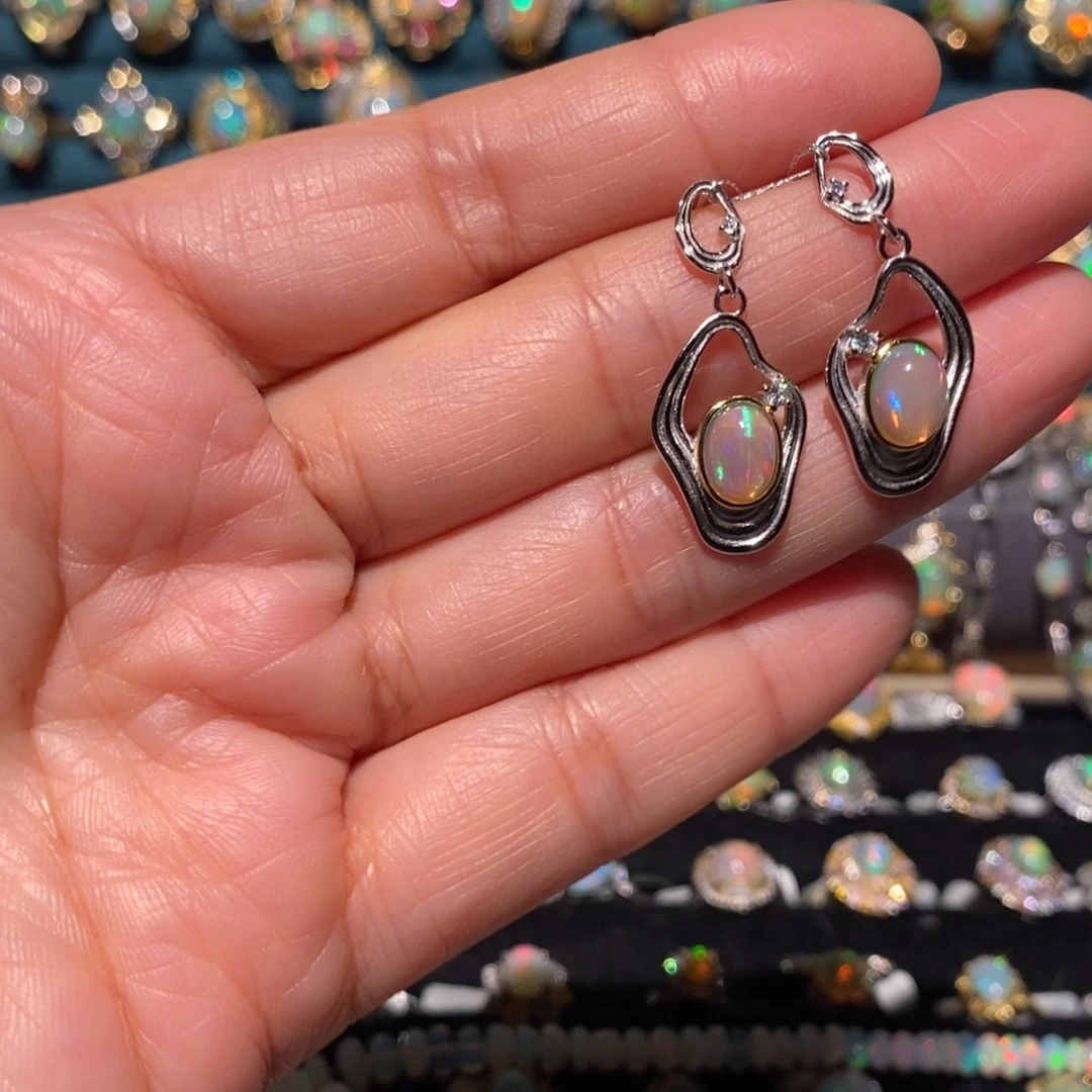 欧泊银S925镶嵌耳饰