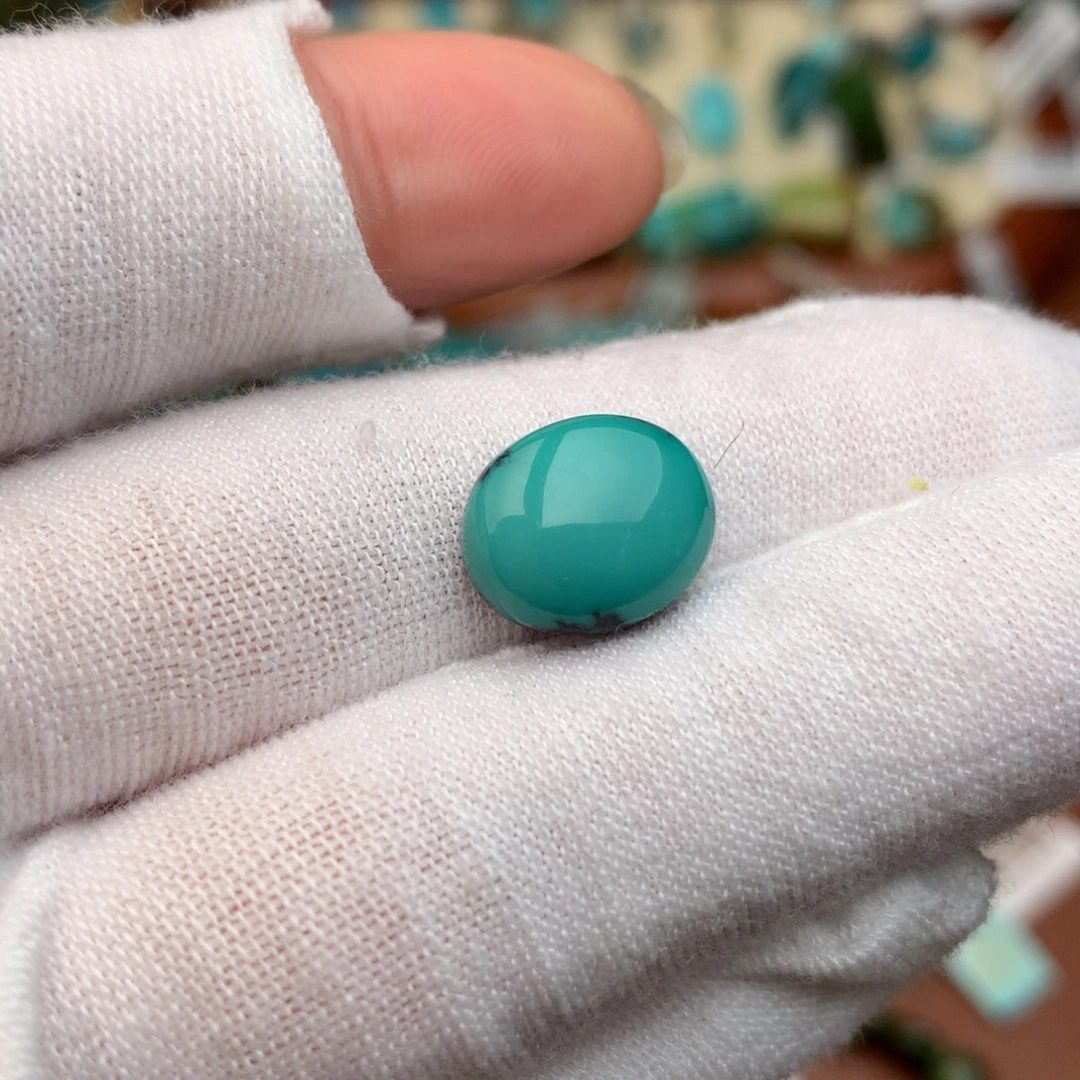 蘑***几绿松石未镶嵌珠宝奇石