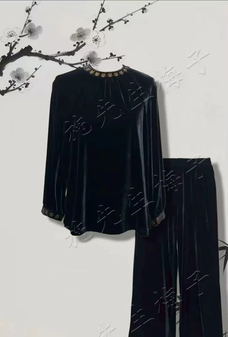 【可B065】刺绣宽松型长袖黑色秋季妈妈气质套装25126