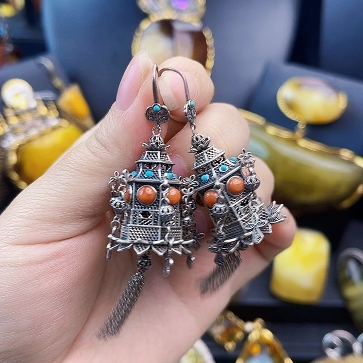 南红玛瑙银S925镶嵌耳坠