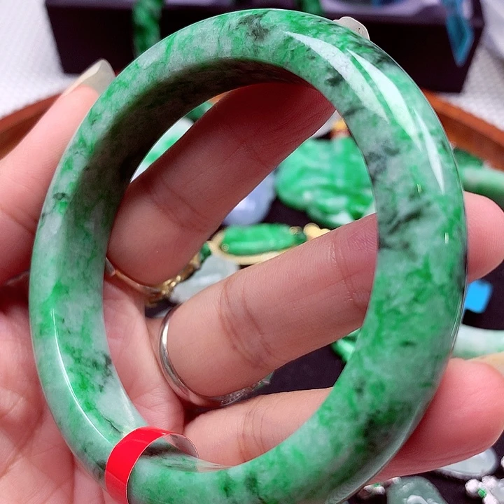 未镶嵌手镯翡翠翡翠