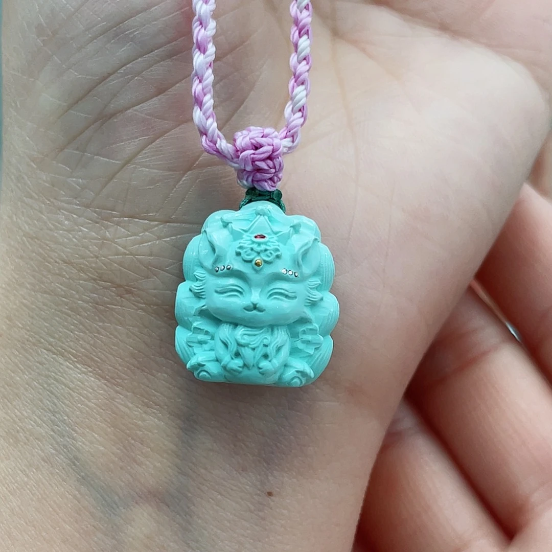 绿松石颈饰未镶嵌