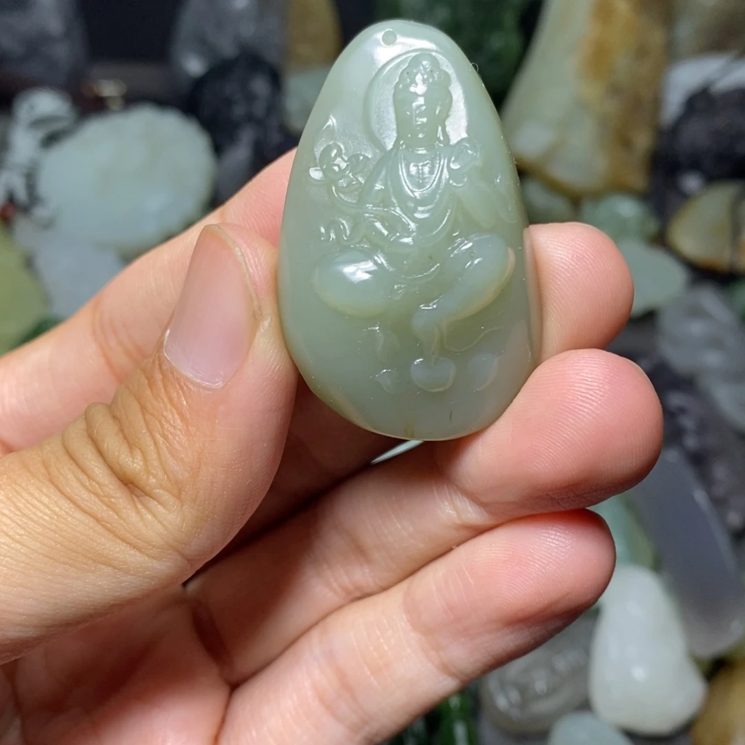 颈饰未镶嵌和田玉