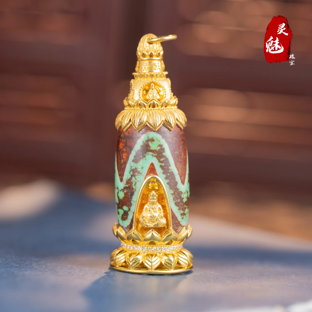 （灵魅）18K金黄cc绿沁牙牙玛瑙精工镶嵌款吊坠