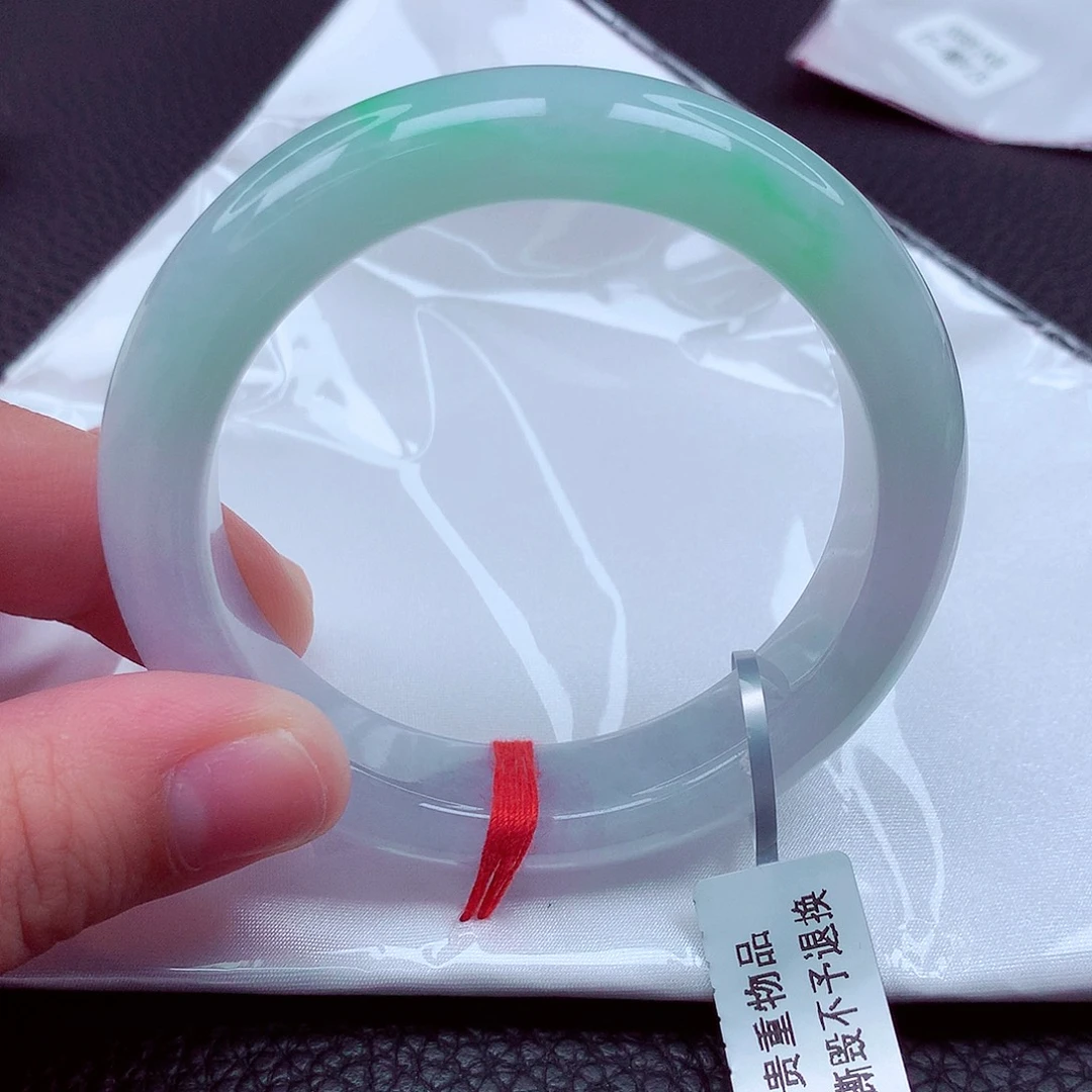 翡翠未镶嵌手镯天然缅甸翡翠A货