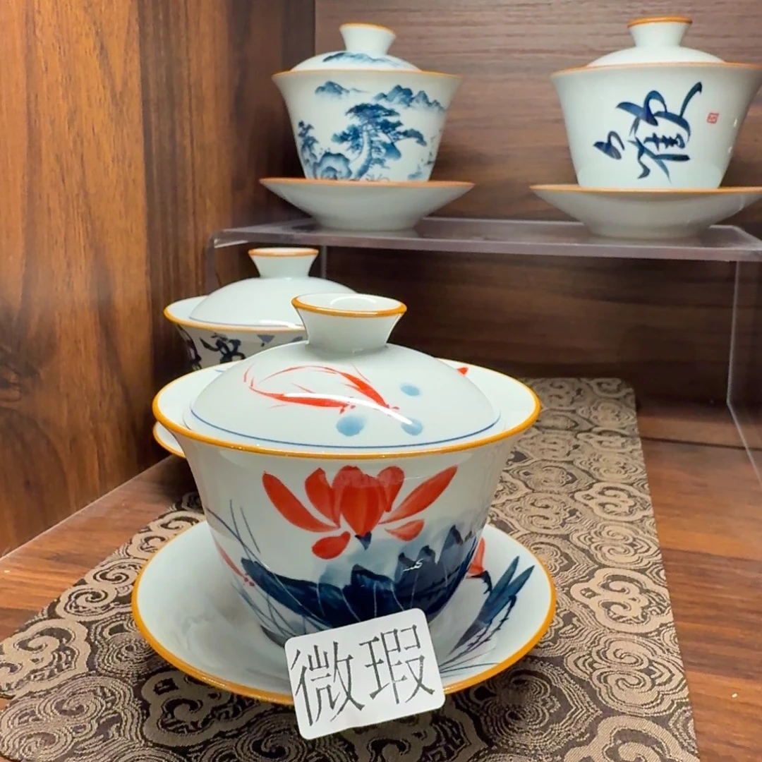 釉下手绘茶具微瑕