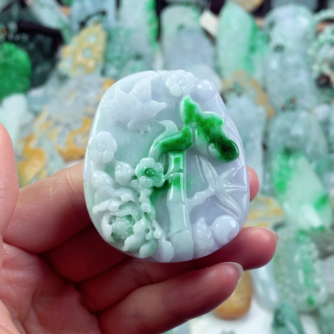 翡翠未镶嵌吊坠(不含链)