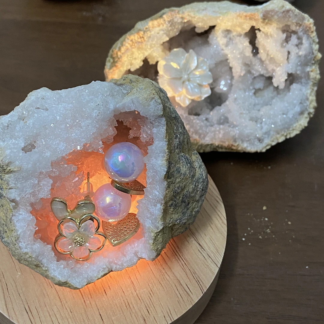 （新号宠粉）摩洛哥水晶洞摆件居家礼物惊喜扩香石戒指盒diy小夜灯