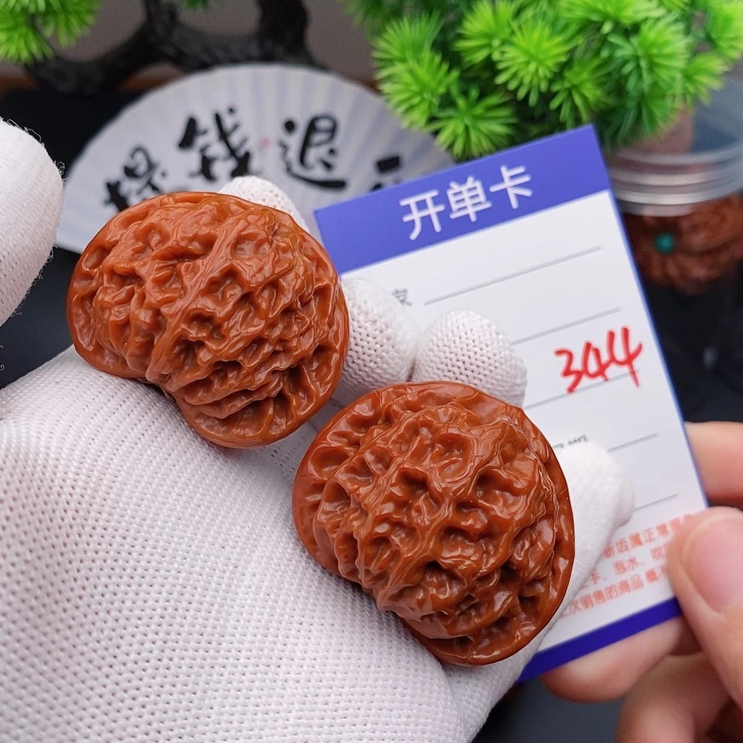 文玩核桃把件40宫灯344