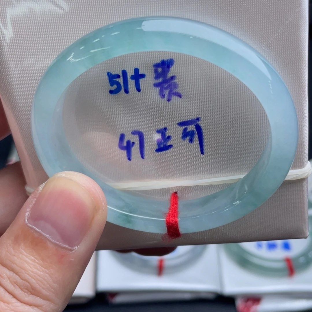 翡翠未镶嵌手镯翡翠手镯28