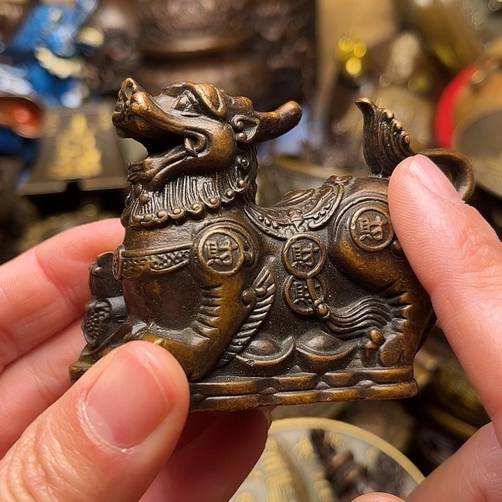 精美铜器批发档口