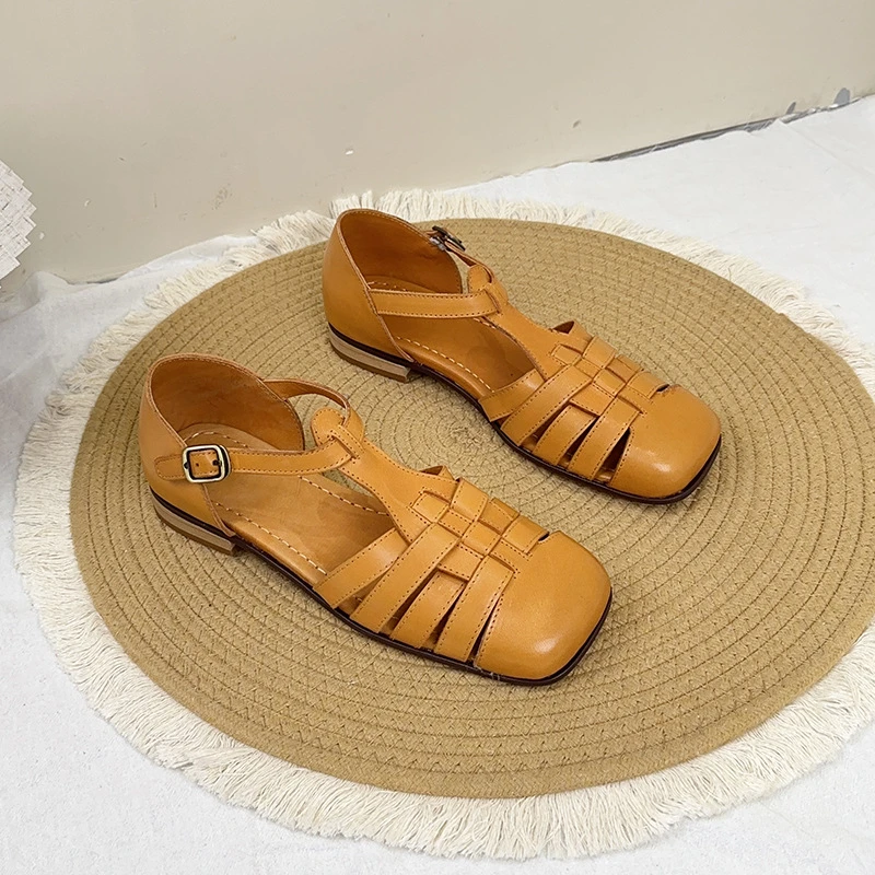 2025马皮罗马包头女一字扣新款复古脚宽镂空编织厚底粗跟夏季凉鞋