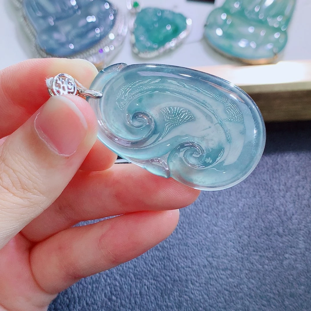 颈饰未镶嵌翡翠翡翠