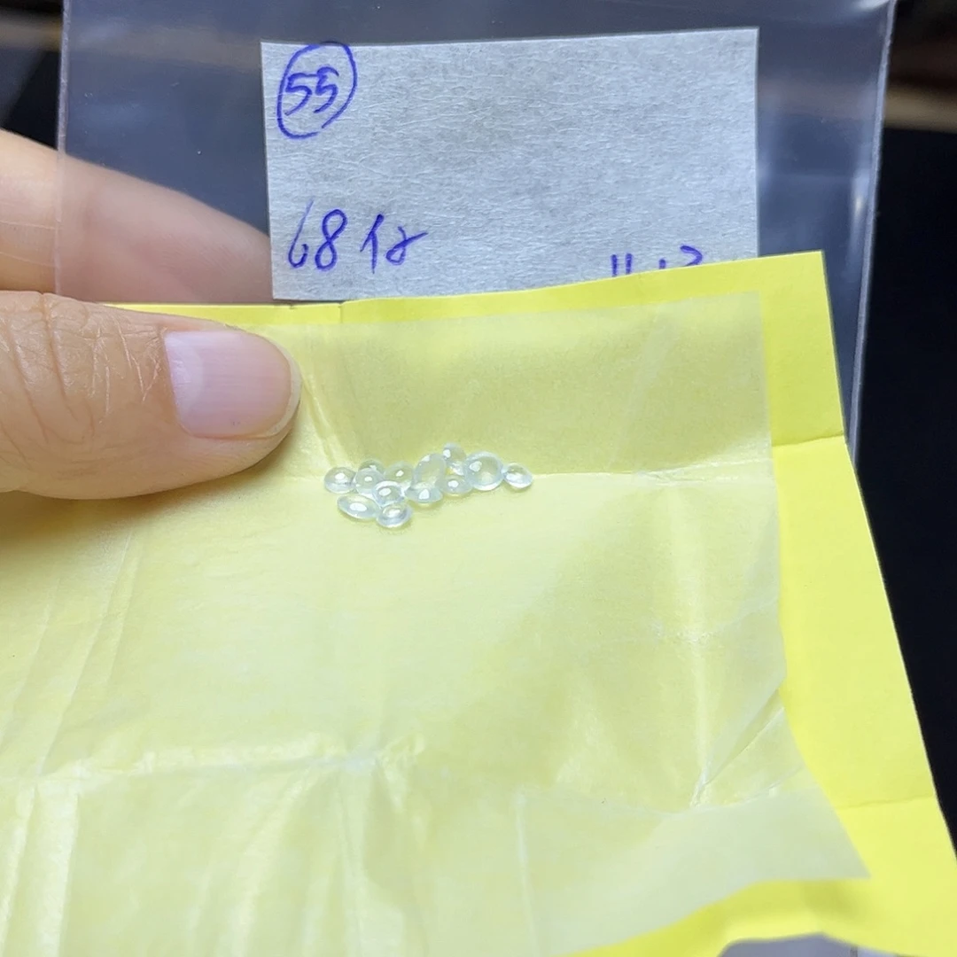 旖***仔定制翡翠未镶嵌不退