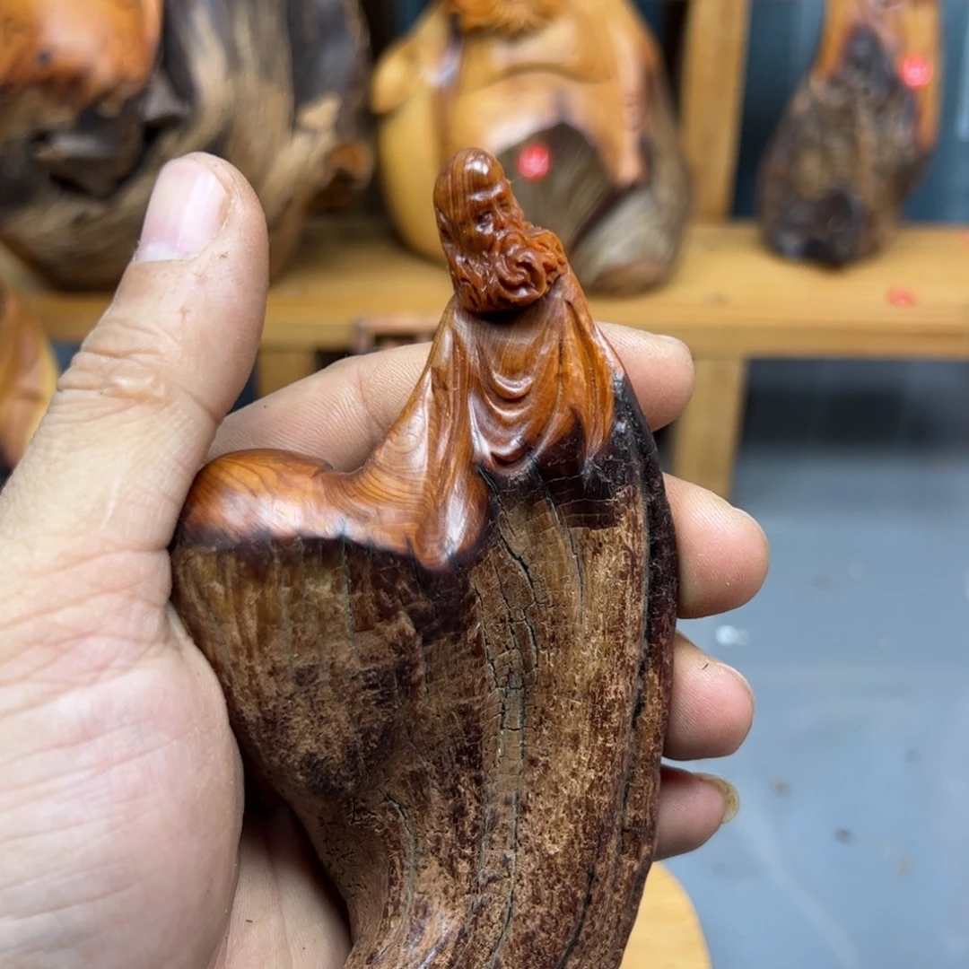 雨***步木崖柏木摆件手把件