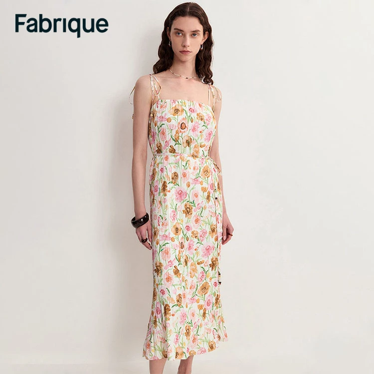 Fabrique Lily 春夏新款虞美人印花细褶吊带法式复古碎花连衣裙