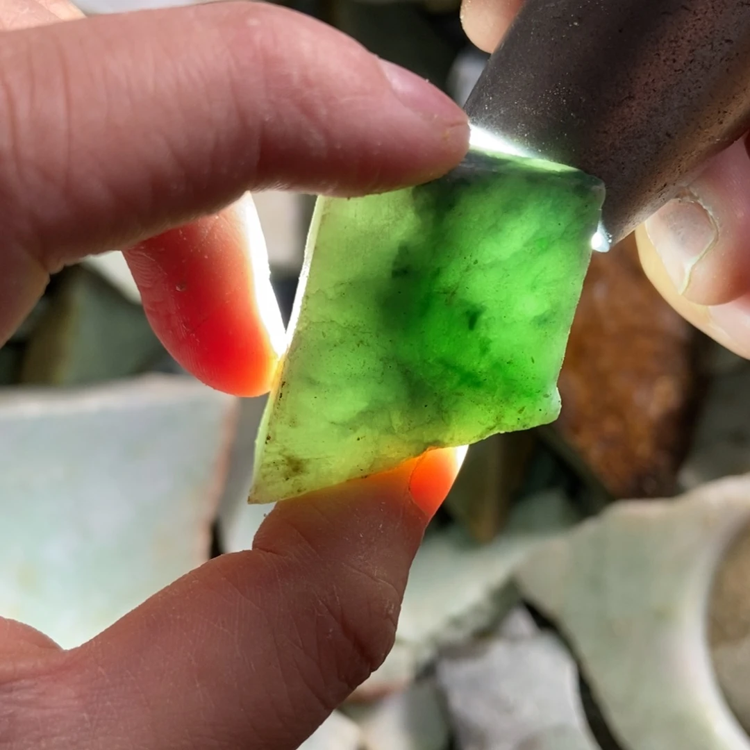 未镶嵌挂件翡翠天然翡翠