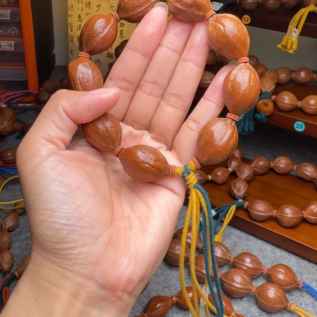 源****吊坠橄榄核20/29老核 原皮带霜 梅林铁核