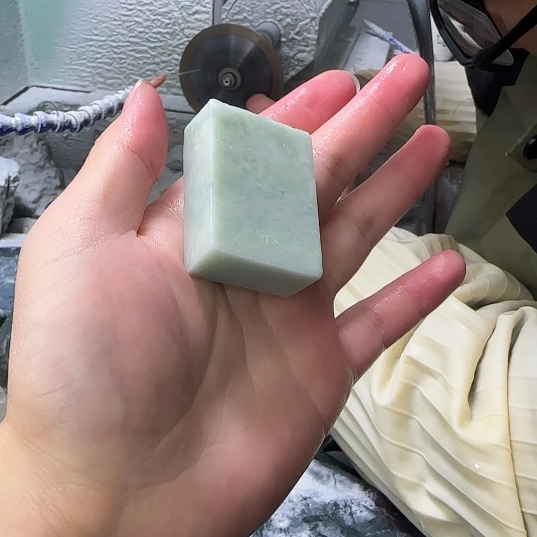 长石玉未镶嵌珠宝半成品