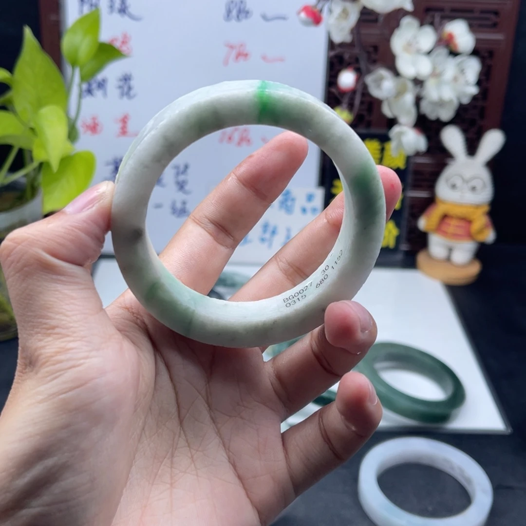 定制翡翠未镶嵌正圈