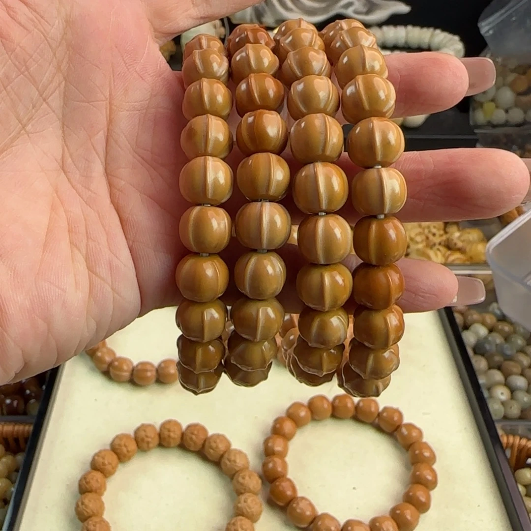 手串菩提根/象牙果卡10猴头鲨鱼呗1串有油点