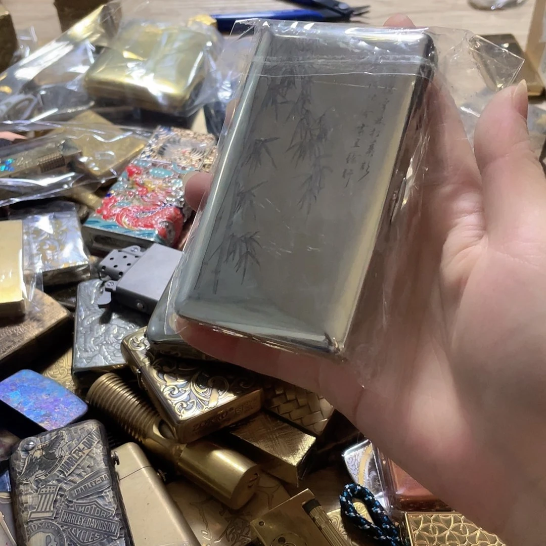 ****壳铜捡漏直播间福利打火机