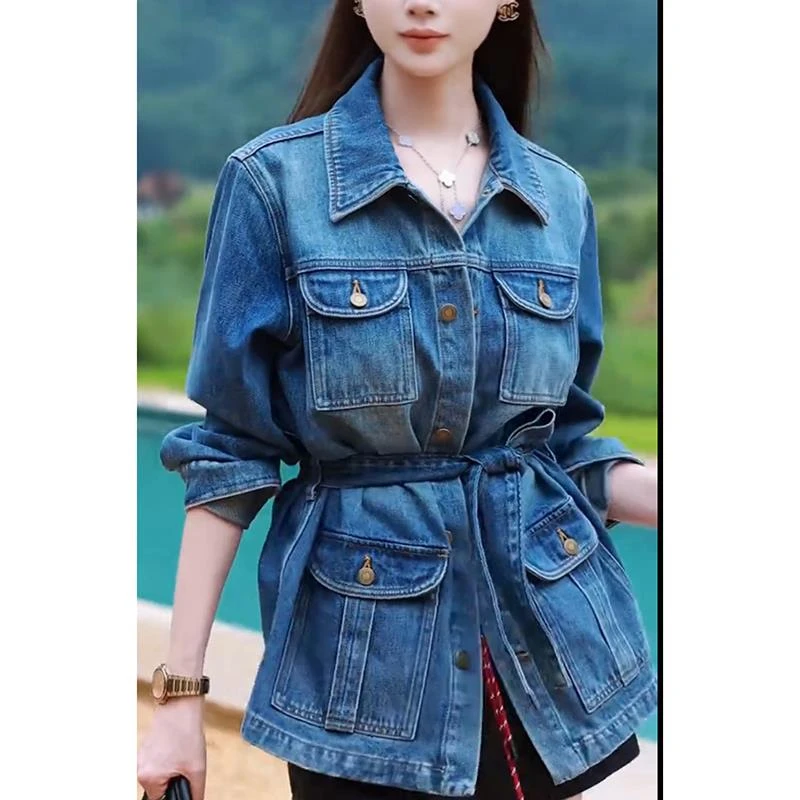 宝儿幂2025秋冬经典水洗工艺原始质感收腰牛仔外套系带宽松上衣